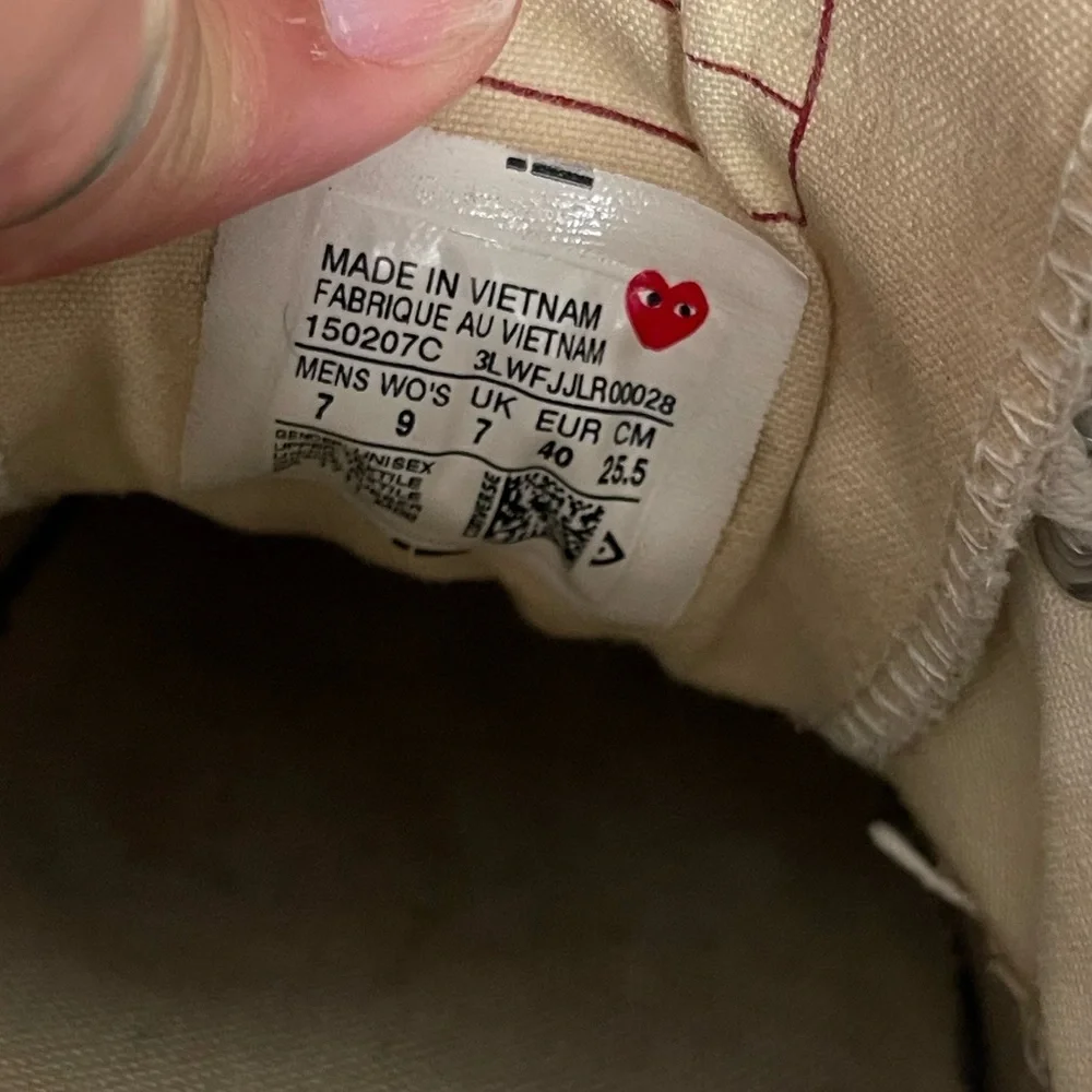 Converse x Comme Des Garçons Play Sneakers 9 - Picture 6 of 6